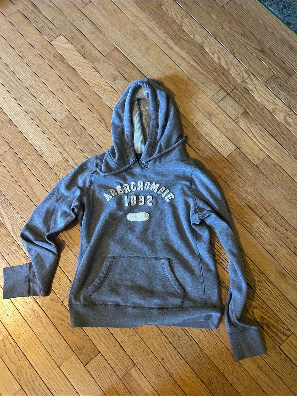 Vintage Abercrombie & Fitch Gray Hooded Pullover with 1892 Logo